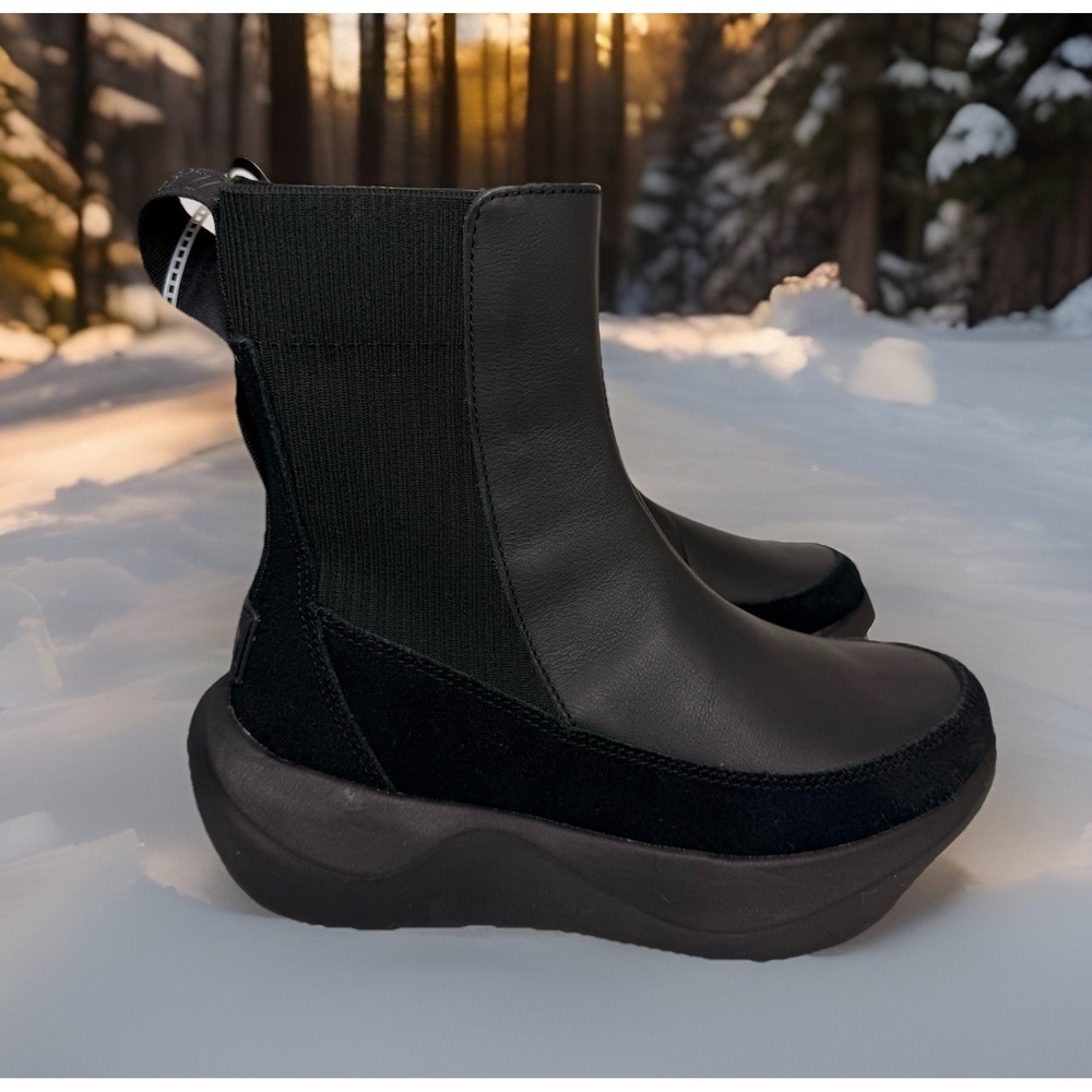 The North Face Halseigh Women's 5.5 Knit Waterproof Black Leather Snow Boots New